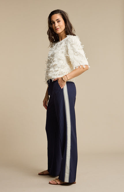 Red Button Top Fiona Fancy Frills Ecru SRB4847 Stretchshop.nl