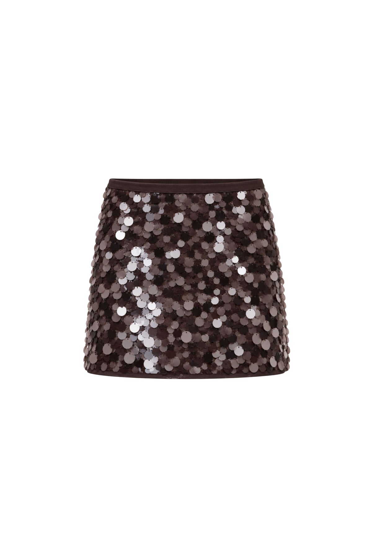 Bruine jurk Julia met pailletten van Bolina Island, elegante rok met glanzende sequin details op een model.