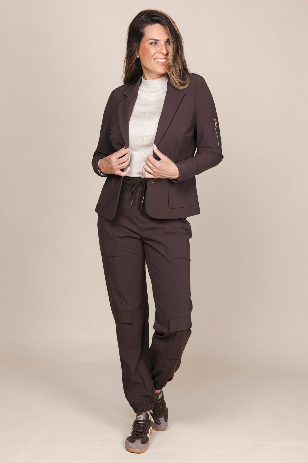 Zoso Travel Blazer Tamar Espresso, herenjas in donkerbruin, geschikt voor reizen en zakelijk gebruik