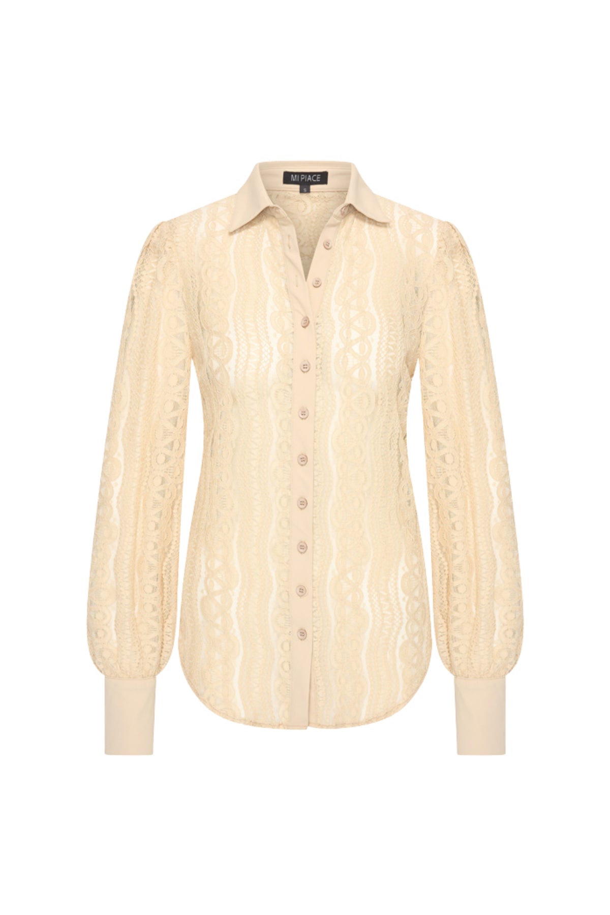 Lichtblauwe reisblouse van Kant Sand van Mi Piace, met elegante details en comfortabele pasvorm.