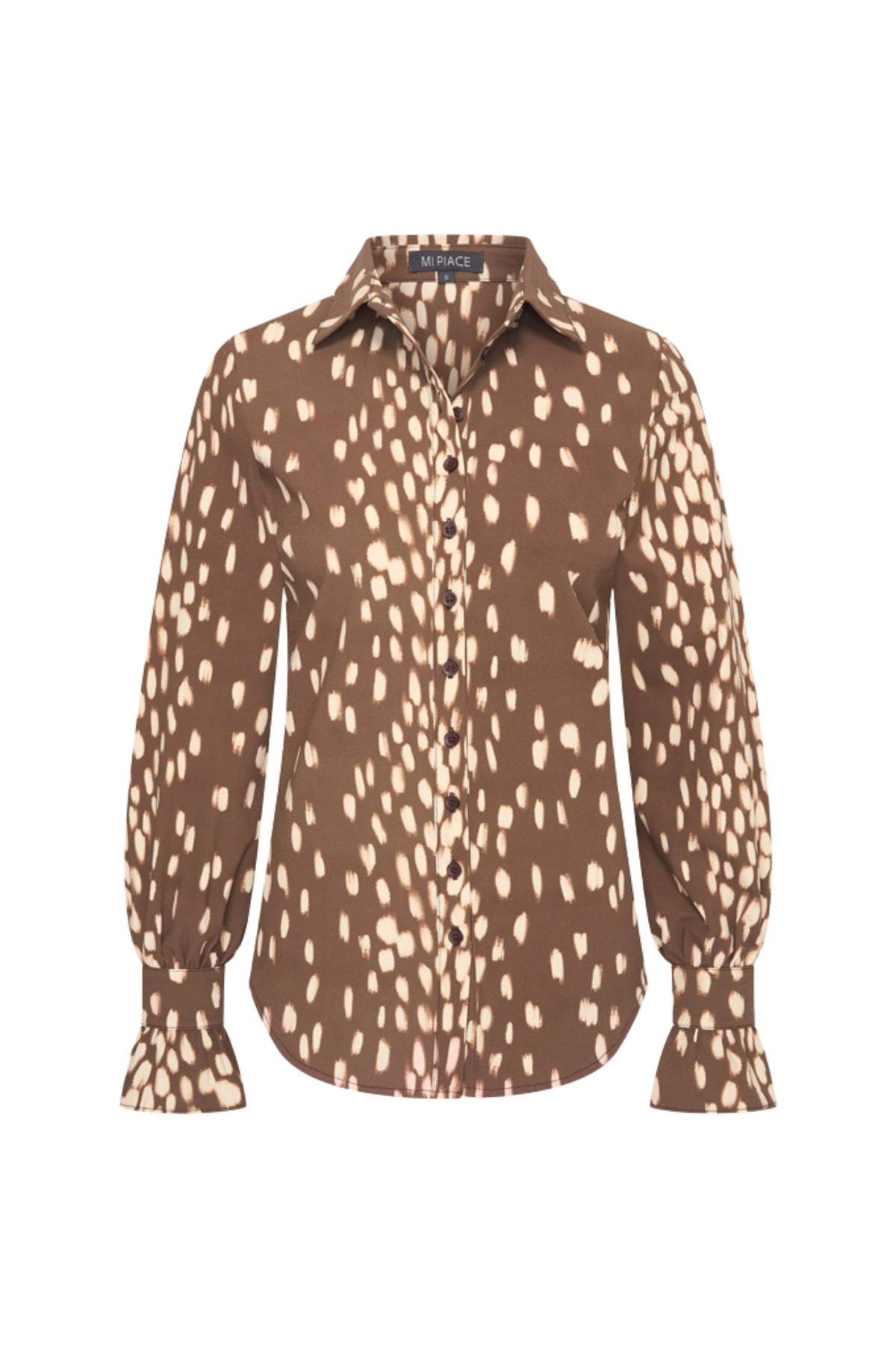 Mi Piace reishals blouse met hertprint in kastanjebruin, comfortabel en modieus voor reizen en dagelijks gebruik.