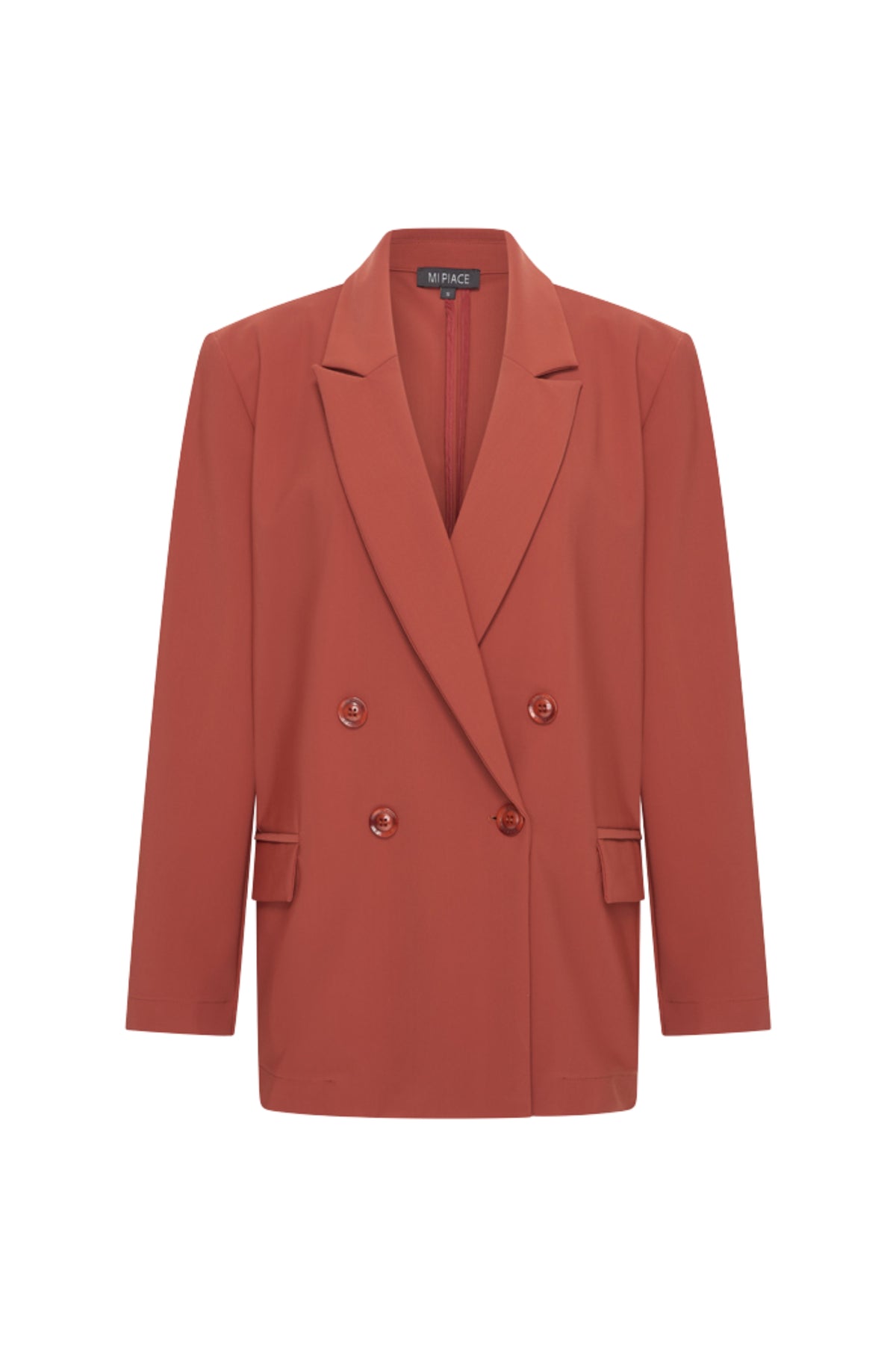 Oversized bonded travel blazer van Mi Piace in fired brick kleur, zichtbaar met open kraag en rechte pasvorm.