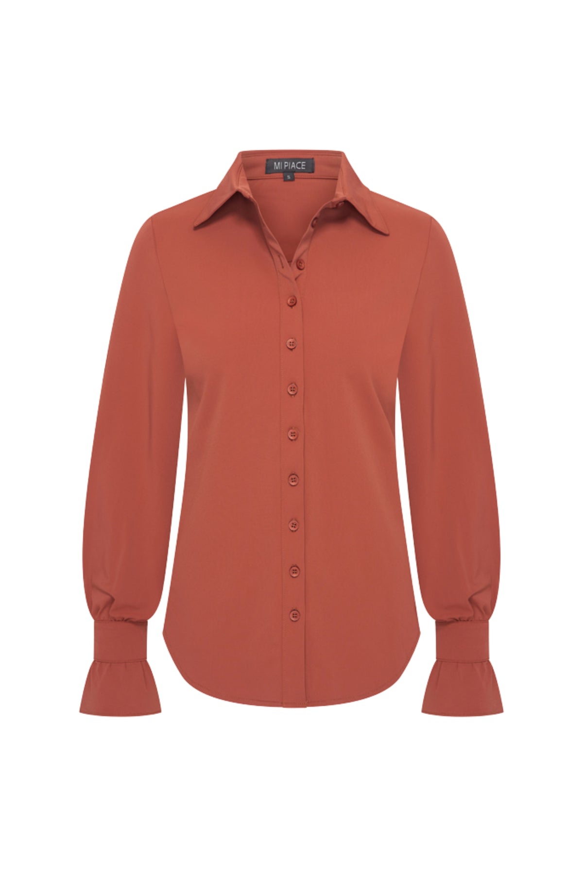 Mi Piace reiskleed blouse in Fired Brick met roospatroon, casual en stijlvolle damesblouse, perfect voor reizen en dagelijks gebruik.