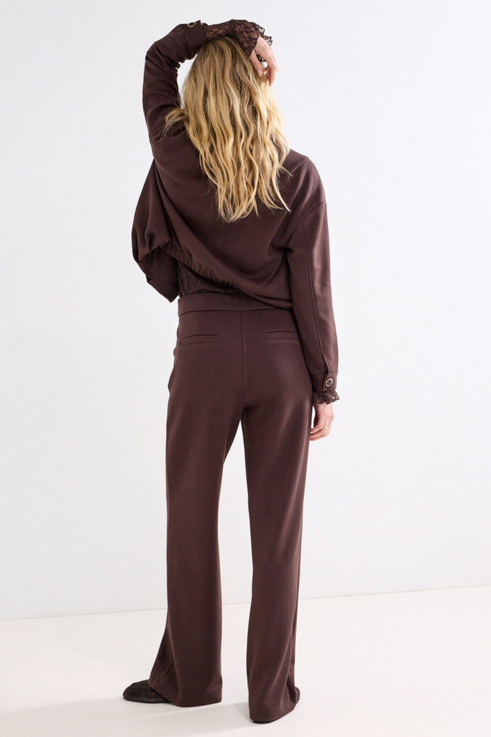 Tramontana technische sweatbroek voor dames, zwart, casual stijl met comfortabele pasvorm en sportieve uitstraling.