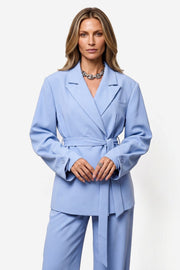 Ibana Jenta blazer in zachtblauw met klassieke revers en lange mouwen
