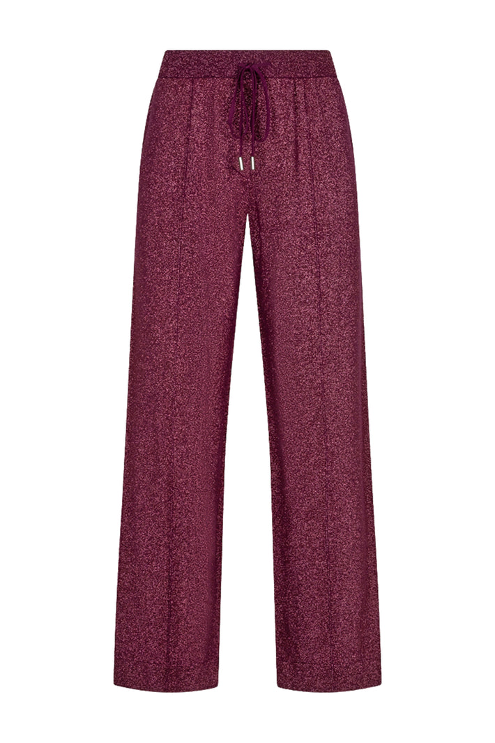 Lurex broek van EsQualo met beetpatroon, maat W26.07710, modieus en glanzend textuur, gedragen door een model.