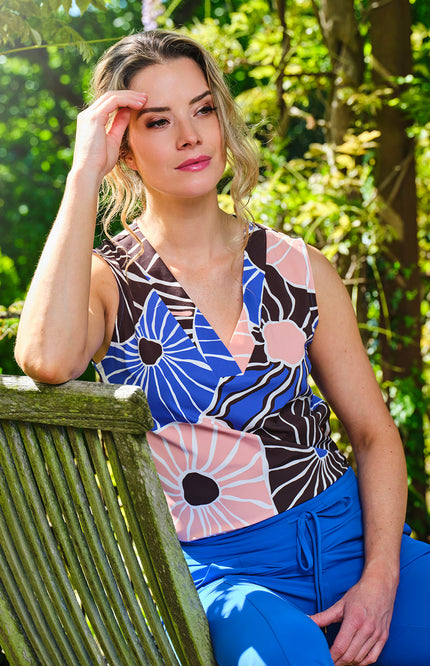Mi Piace Travel Top Desert Anemone Print Nautic Blue 202425 Stretchshop.nl