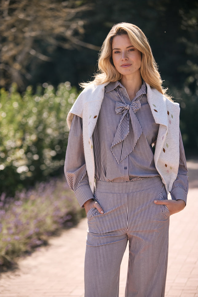 Travel Blouse Oversized Bow Stripe Print Winter Grey 202875