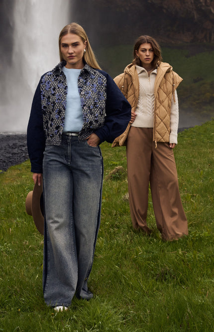 Trui Clair Zipper Sand NKF03025