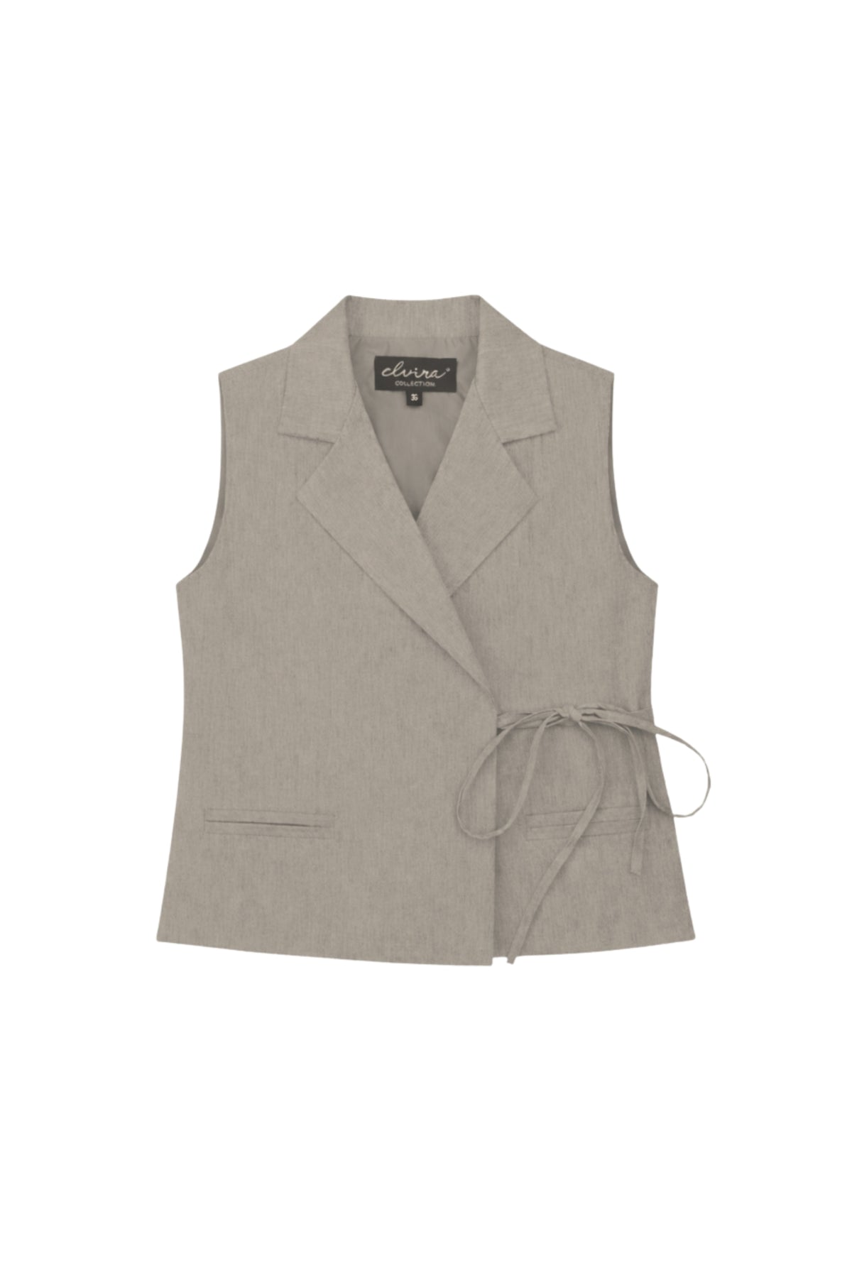 Zenzi creme melange gilet van Elvira Casuals, comfortabel en stijlvol, gedragen door een model, close-up van de stof en pasvorm.