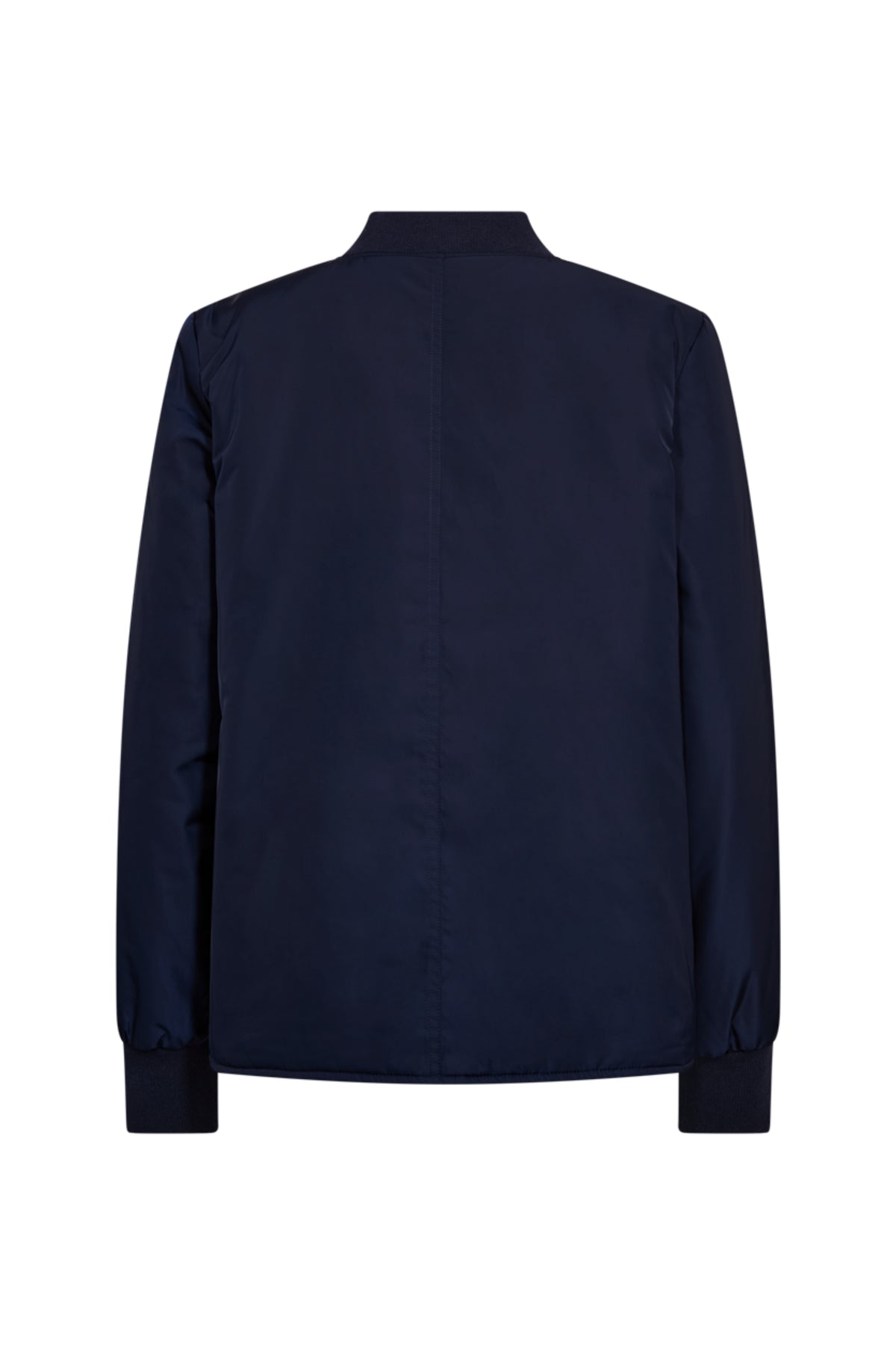 Donkerblauwe blazer van Freequent Fqparma Navy Blazer met kraag en knopen, gedragen door een model.
