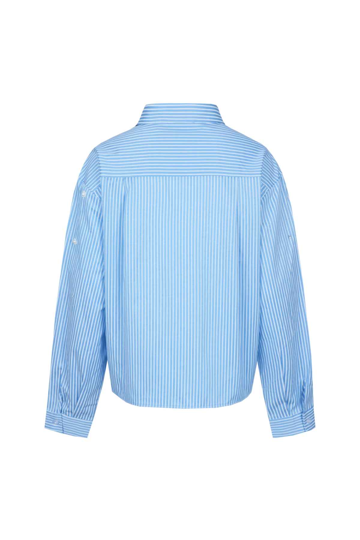 G-maxx blouse Wenya in celestial blue en offwhite, met losse pasvorm en ronde hals, gedragen door een model.