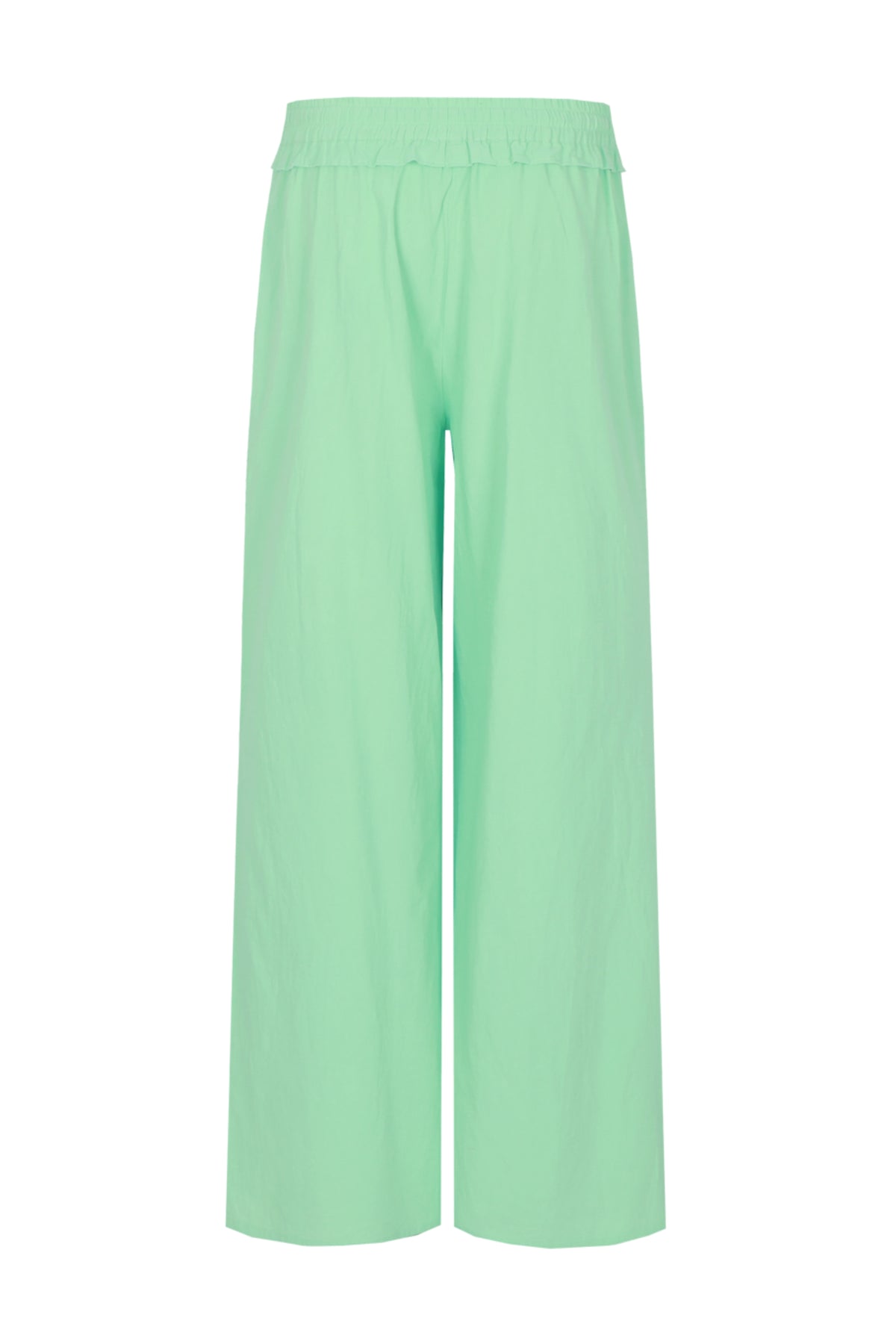 Groene Vianne broek van G-maxx, frisse en comfortabele damesbroek met een casual pasvorm, zichtbaar op de afbeelding.