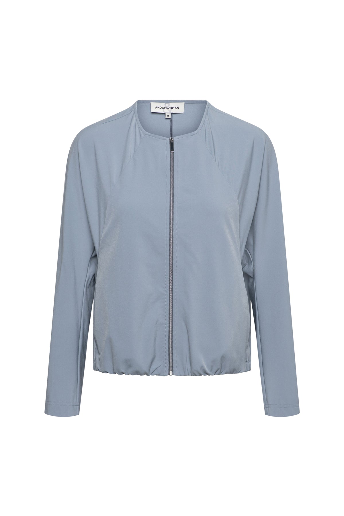 Reisjasje Pihla Slate van &Co woman, getoonde afbeelding met close-up van het grijze, waterafstotende jas voor vrouwen.