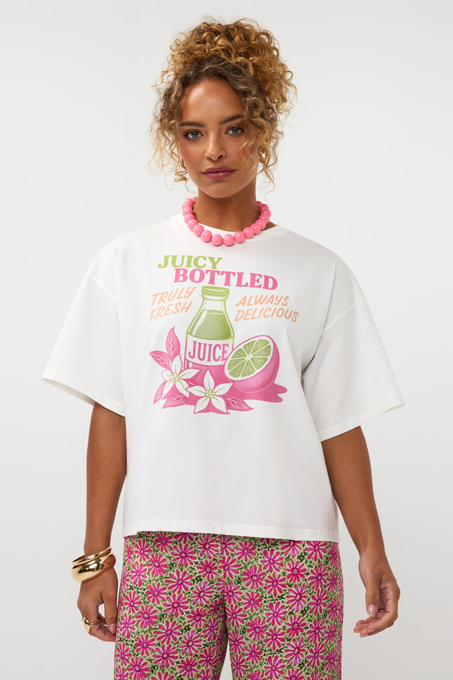 Ydence T-shirt Juicy Bottle Berry Pink Stretchshop.nl
