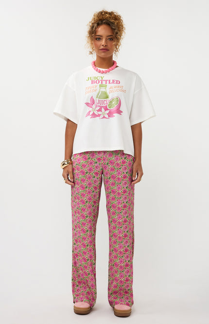 Ydence T-shirt Juicy Bottle Berry Pink Stretchshop.nl