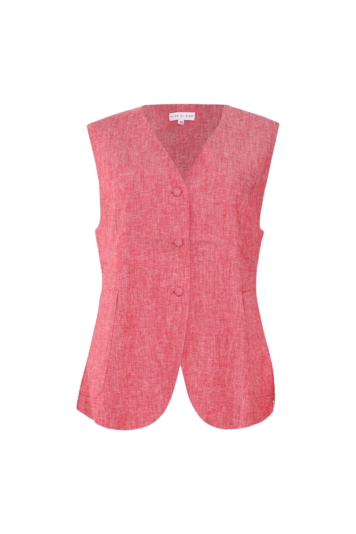 Persoon draagt een opvallend rode Gilet Toss van Maicazz & Zizo, gemaakt van comfortabel materiaal, voor een stijlvolle look.