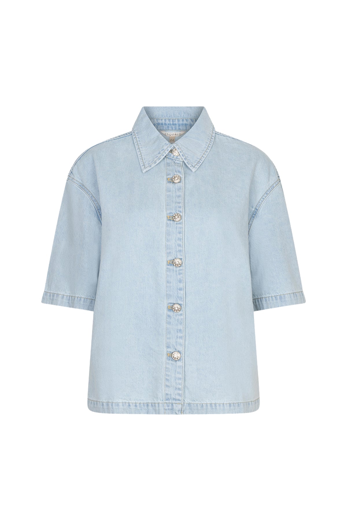 Blouse van lichtblauwe denim jeans van EsQualo, kort model met knoopsluiting en stijlvolle details op de afbeelding.