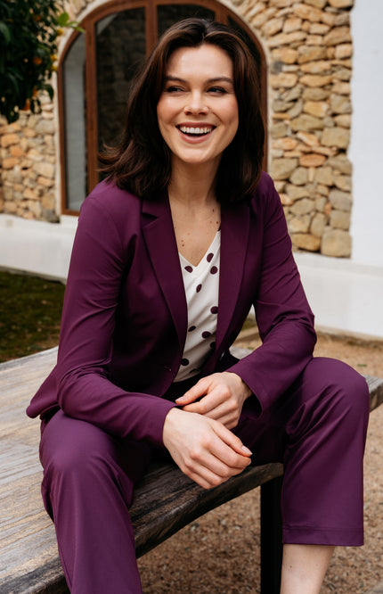 &Co woman Travel Blazer Phileine Plum BZ110-2 Stretchshop.nl