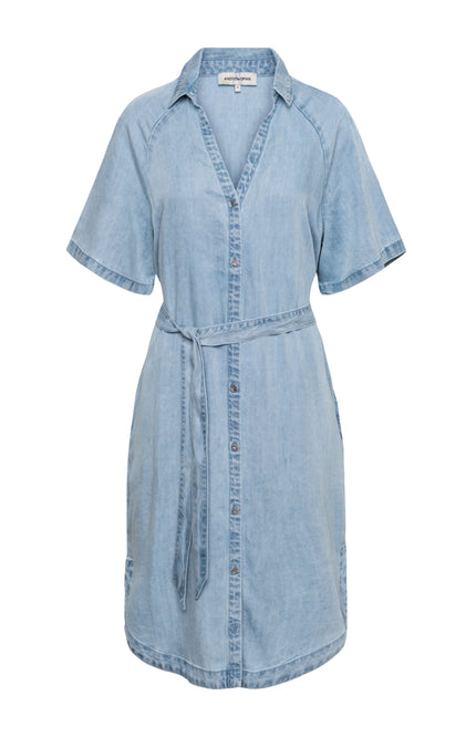 &Co woman Jurk Jacklyn Light Denim DR301 Stretchshop.nl