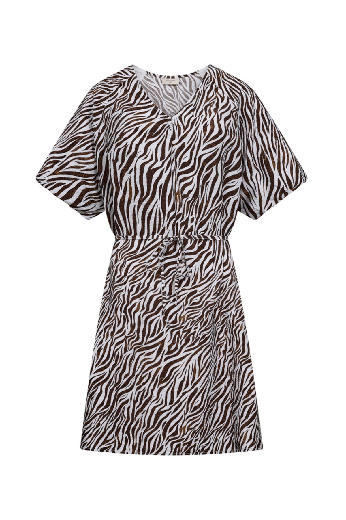 Vrijequent jurk Fqmele Brilliant White Coffee Bean met witte kleur en elegante snit, zichtbaar op de afbeelding.