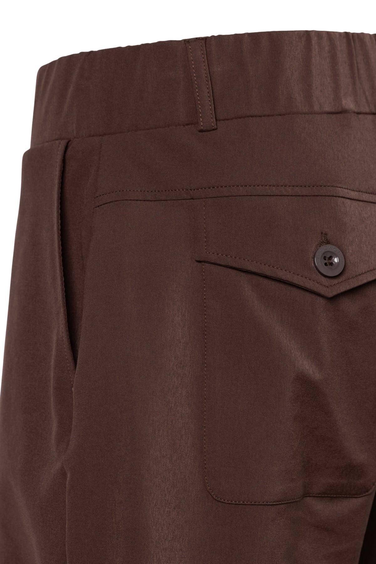 Lange reisbroek Posie Chocolate van &Co woman, comfortabele pasvorm en stijlvolle look, donkerbruin kleur, zichtbaar op de afbeelding.