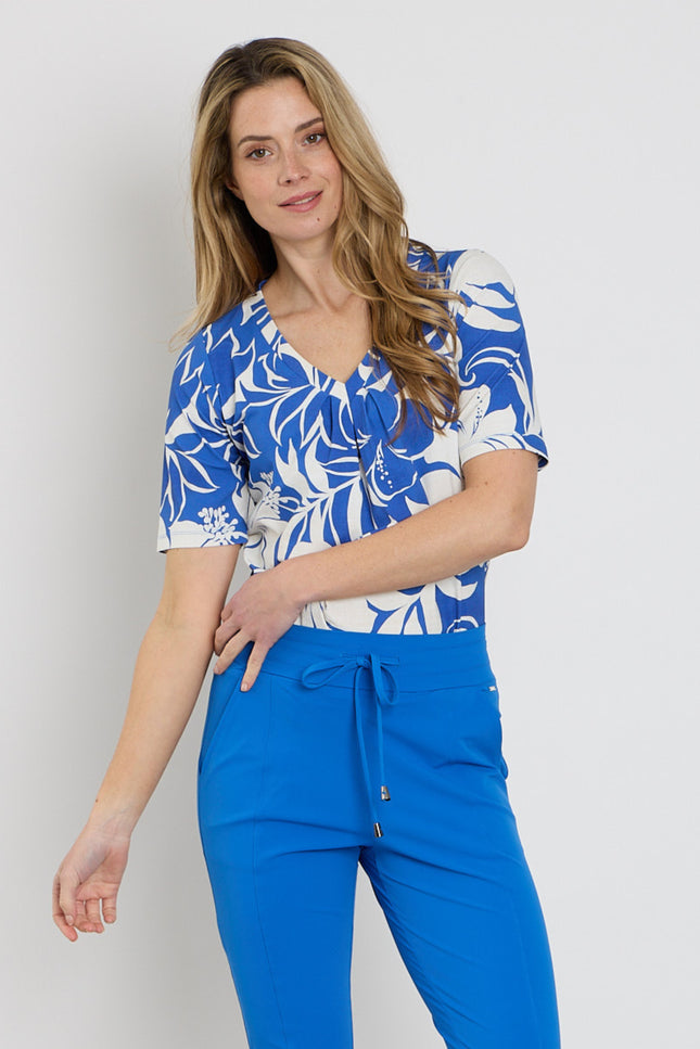 Mi Piace Travel Top Pleated Tropical Hisbiscus Print Nautic Blue 202815 Stretchshop.nl