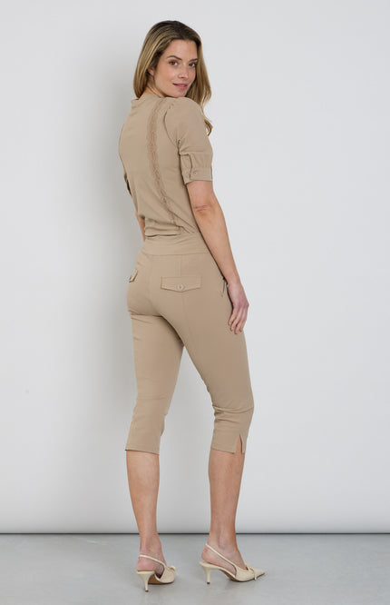 Mi Piace Travel Broek Capri Latte 202820 Stretchshop.nl
