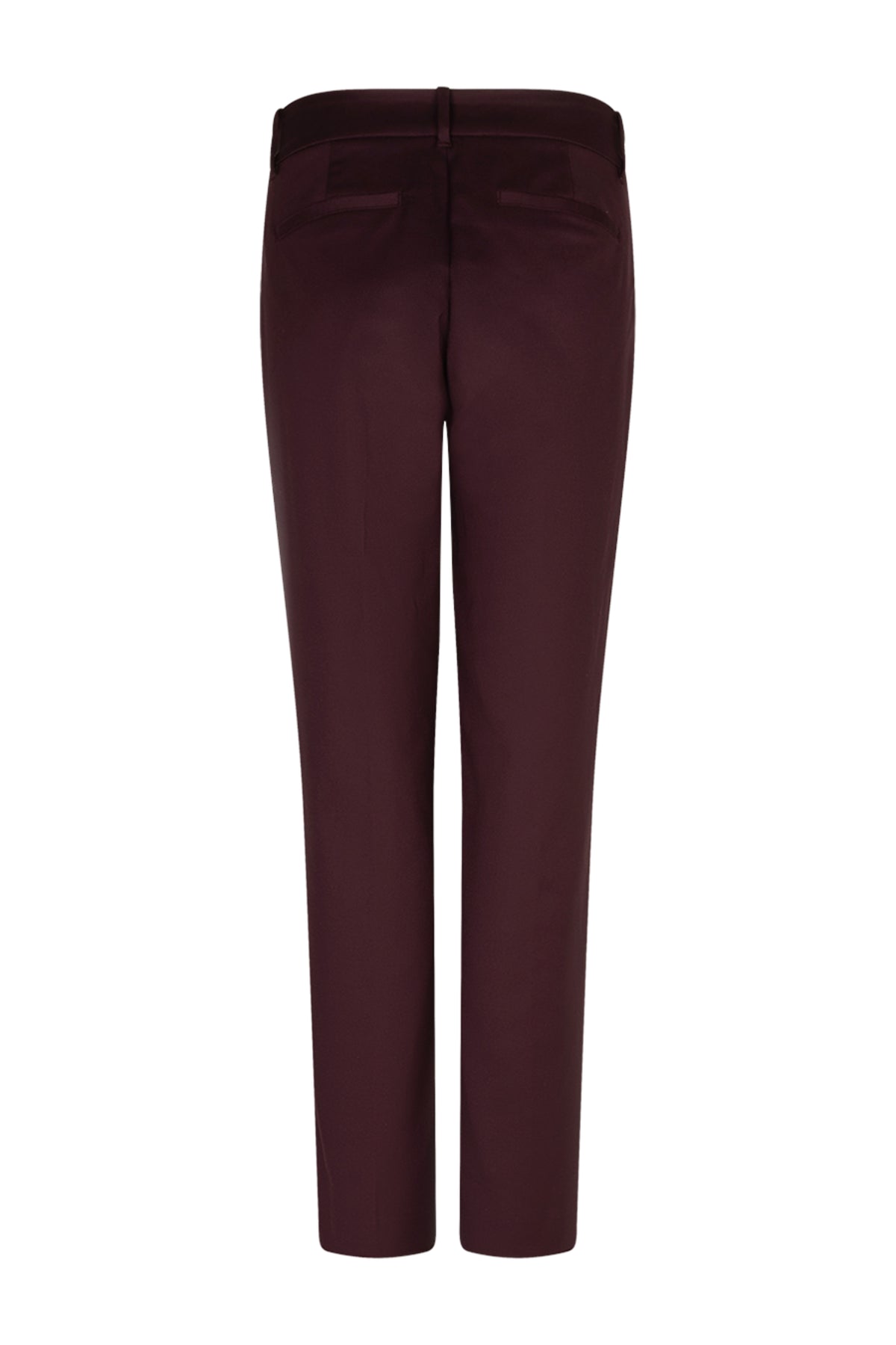 Rode broek Diana Smart van Red Button met tailleband en plooien, maat L30, gedragen door een model op de foto.