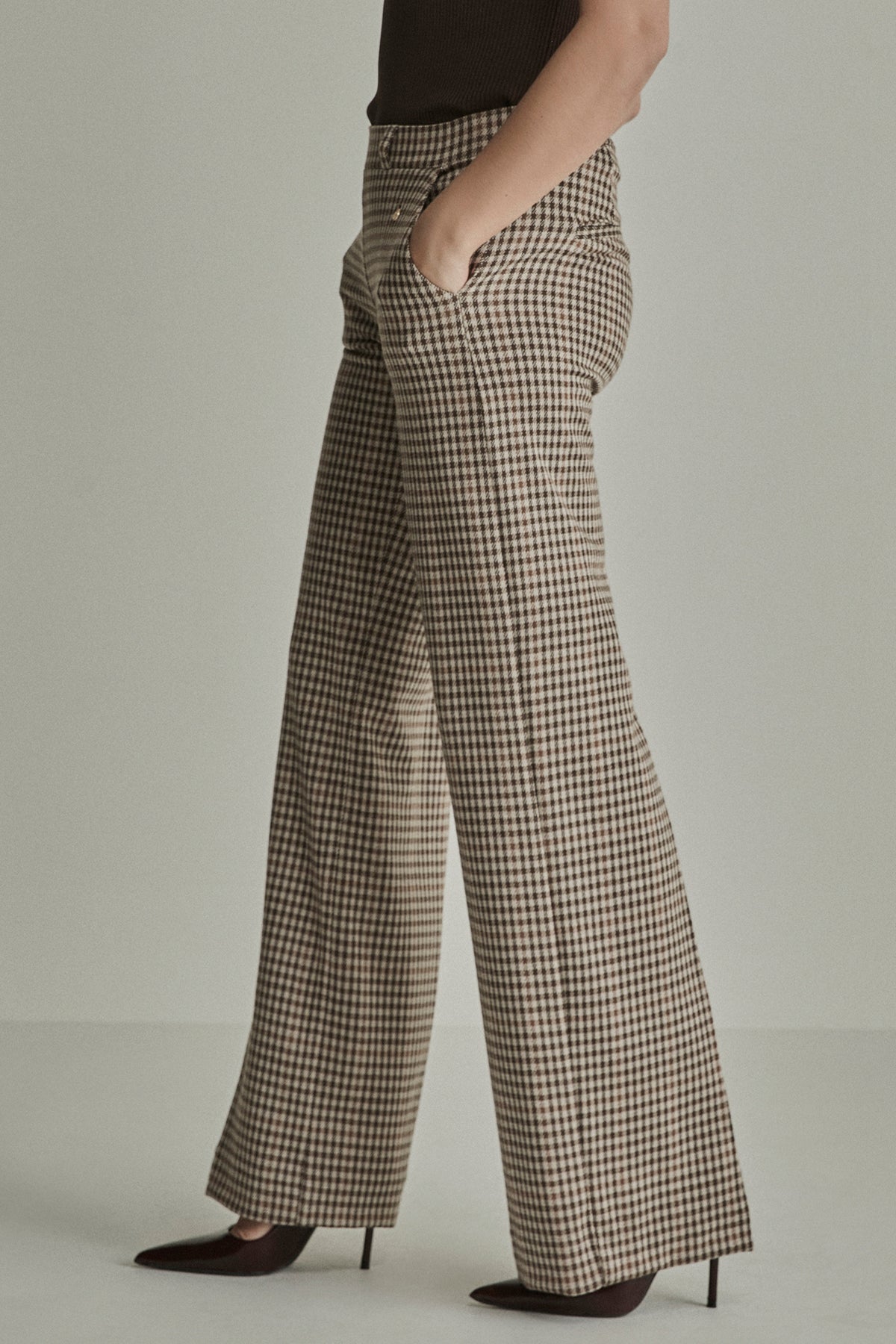 Para Mi Mira elastische geruite broek in camel kleur, L32, met comfortabele pasvorm en moderne stijl.
