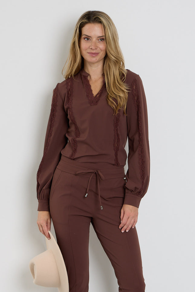 Travel Top Lace Mahogany 202776