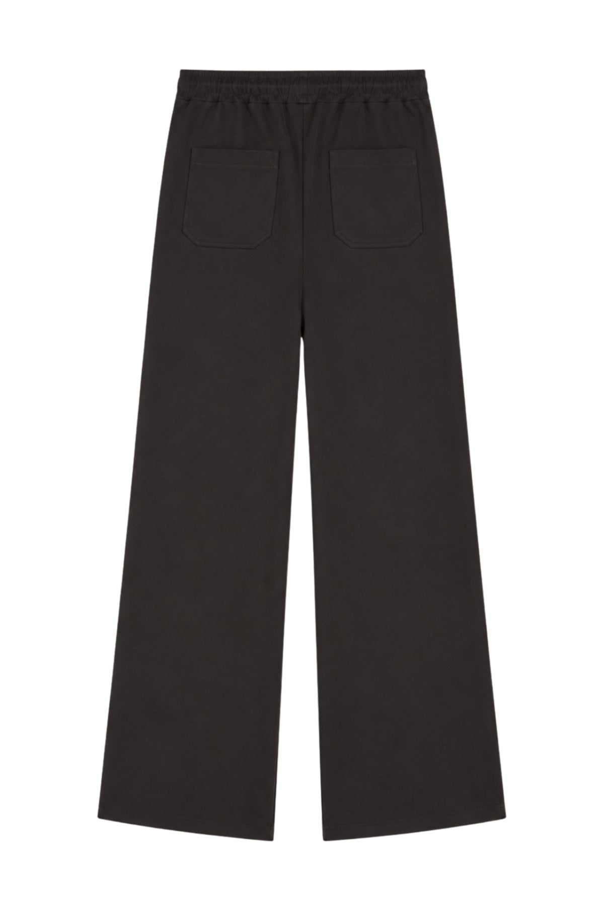 Donkere suède broek Madison Dark Coffee van Elvira Casuals, getoond op een model met casual stijl.