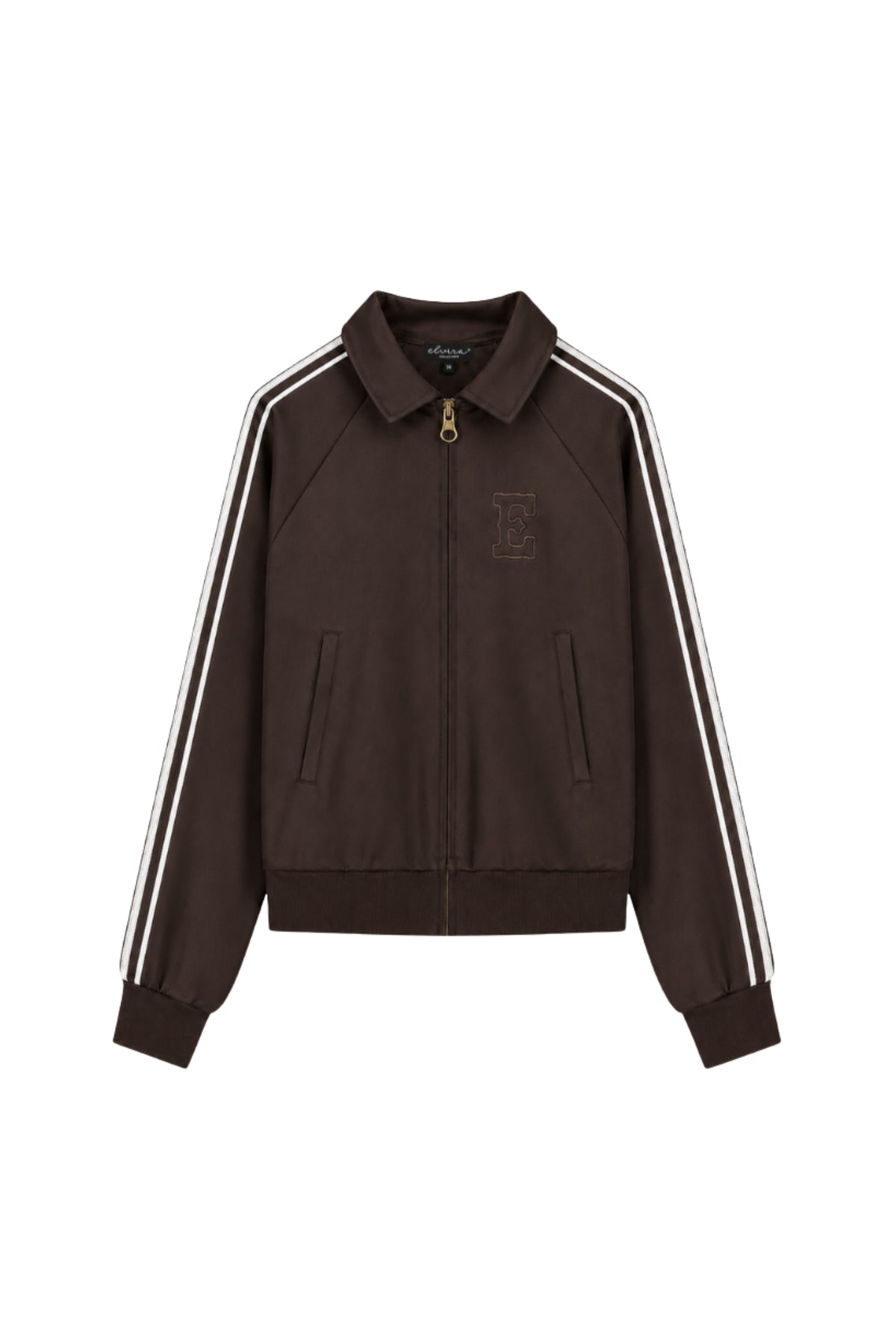 Donkerbruine Zola jas van Elvira Casuals met ritssluiting en kraag, gedragen door een model.