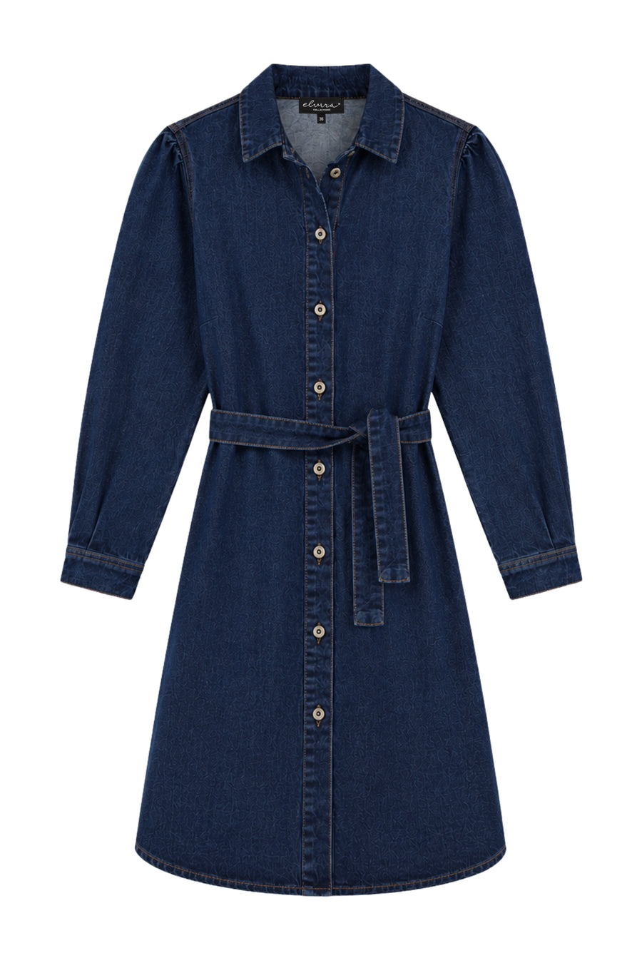 Donkere denim jurk Deluna Nightfall van Elvira Casuals met lange mouwen en casual pasvorm, hangend aan een kleerhanger.