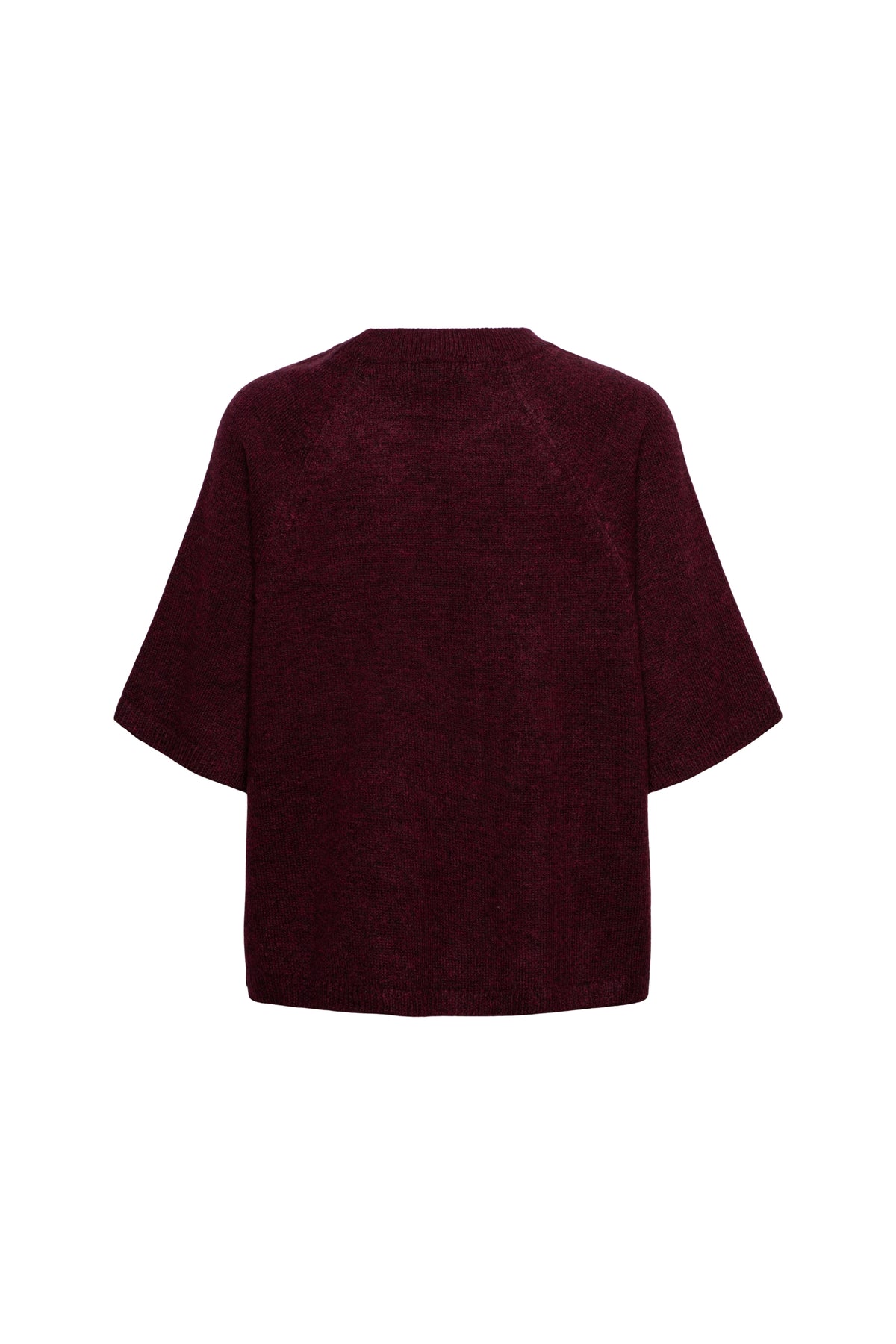 Donkerrode trui Boukje van &Co woman, gebreide pasvorm met lange mouwen en ronde hals, voor een stijlvolle look.