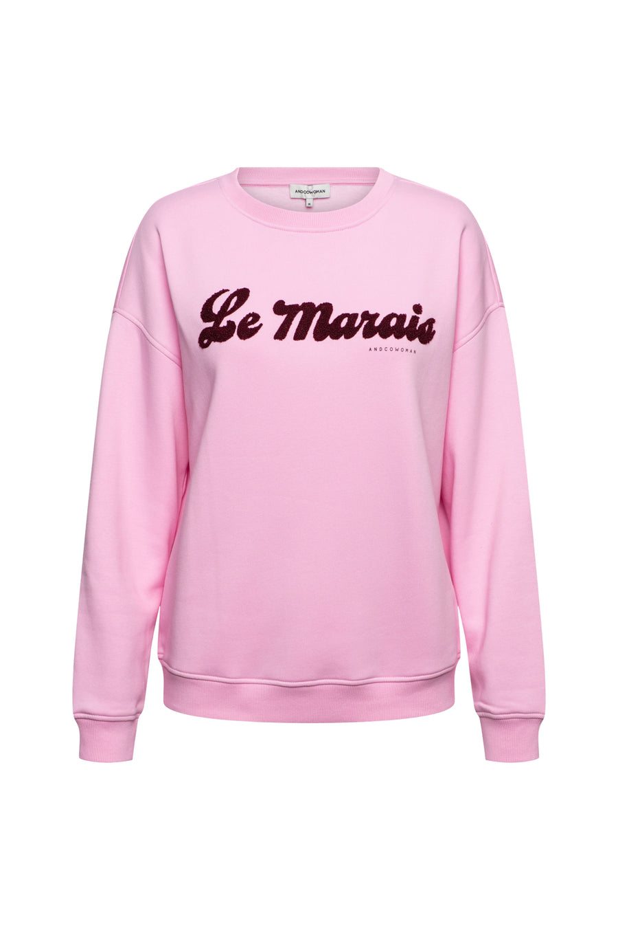 Roze &Co woman Le Marais Trui met lange mouwen en ronde hals, gedragen door een model.