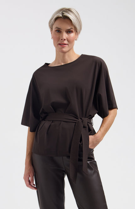 Travel Top Maris Dark Brown L24-375-3519
