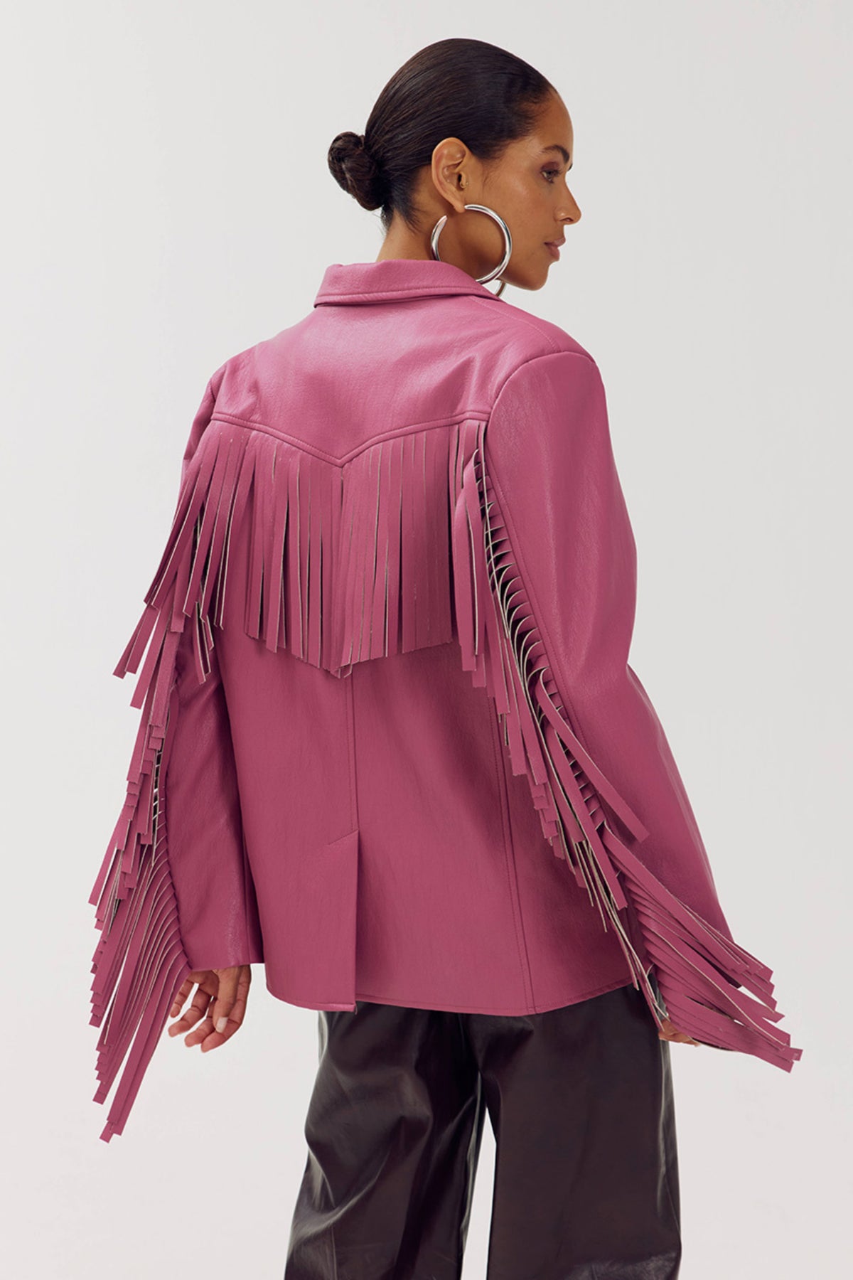 Harper & Yve jas Casey Violet Quartz met print, korte pasvorm en ritssluiting, modieuze winterjas voor dames.