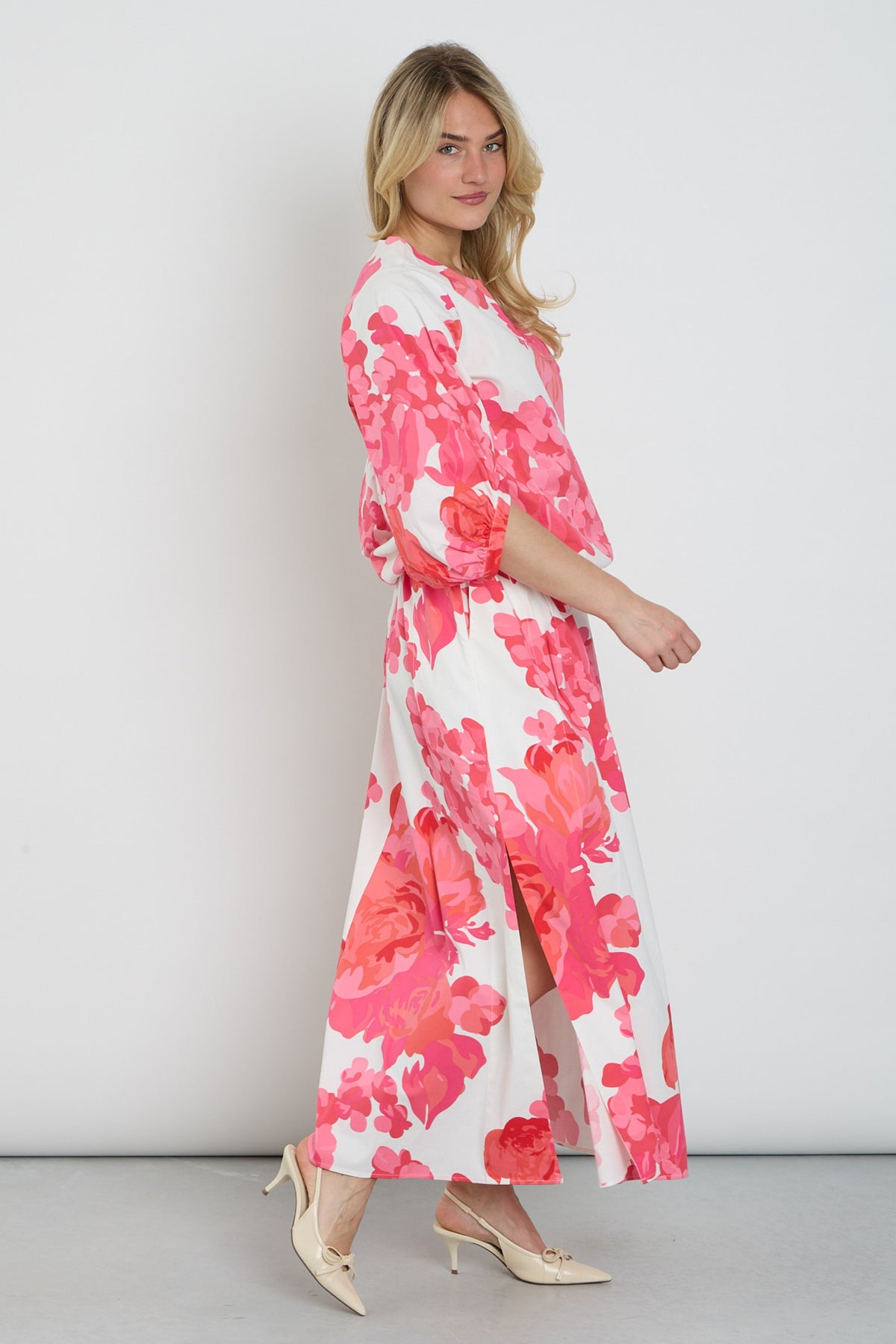 Lichte rok met design van You're My Lobster by K-design, kleurrijk patroon en elegante pasvorm.