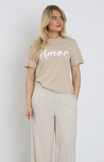 Elvira Casuals T-shirt Amor Sand Stretchshop.nl