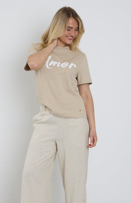 Elvira Casuals T-shirt Amor Sand Stretchshop.nl