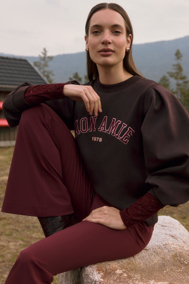 Travel Broek Maddy Wine L14-475-3510