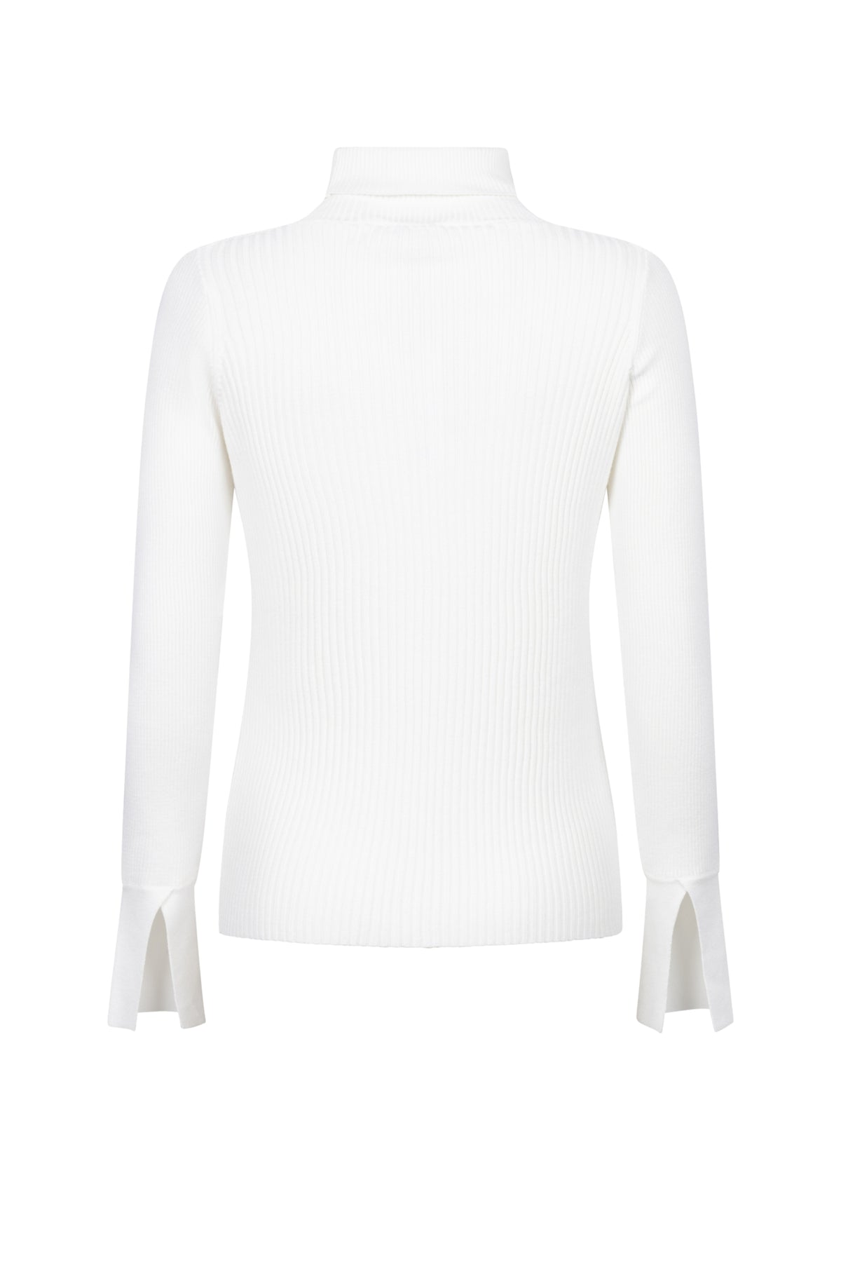 Offwhite trui Pamela van Zoso met zachte stof en losse pasvorm, zichtbaar in de afbeelding.
