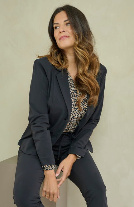 Travel Top Vanessa Black Camel 255