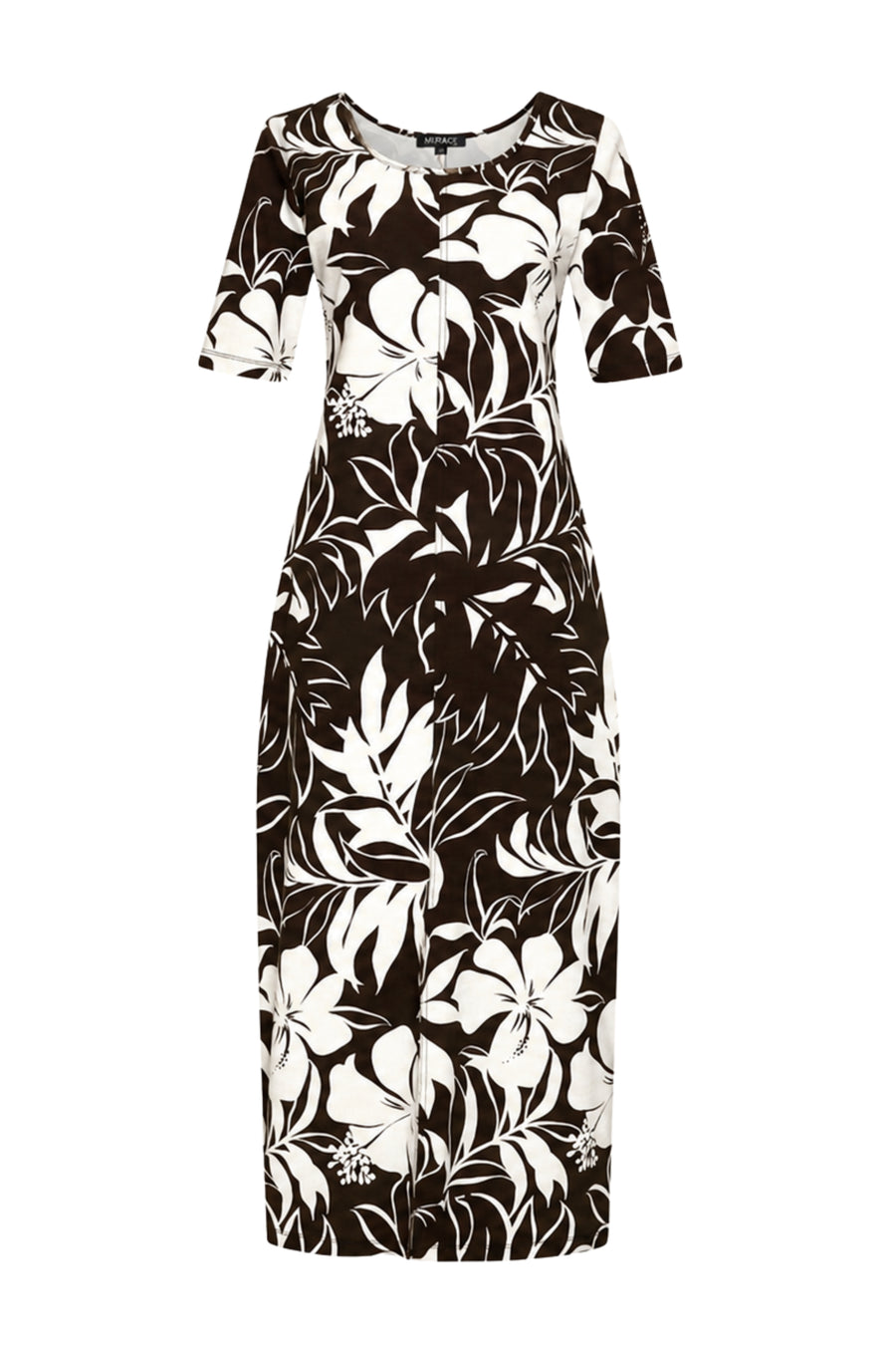 Tropische hibiscus print travel jurk van Mi Piace in espresso kleur, korte mouwen en vloeiende stof, geschikt voor reizen.