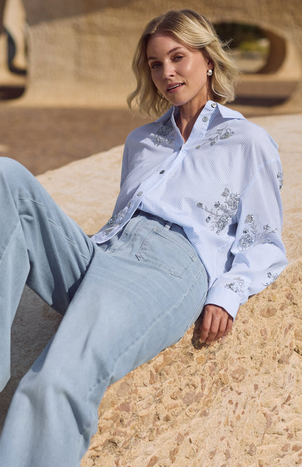 Nukus Blouse Adora Stripe Cloudy Offwhite NKS02138 Stretchshop.nl