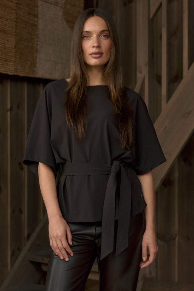 Travel Top Maris Dark Brown L24-375-3519