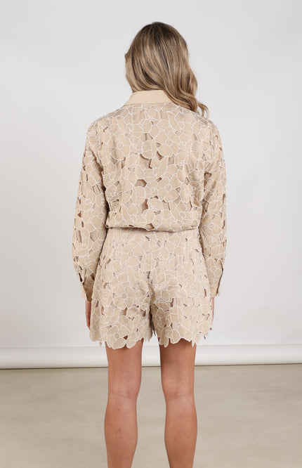 Nukus Blouse Chloe Flower Sand Gold NKS02228 Stretchshop.nl