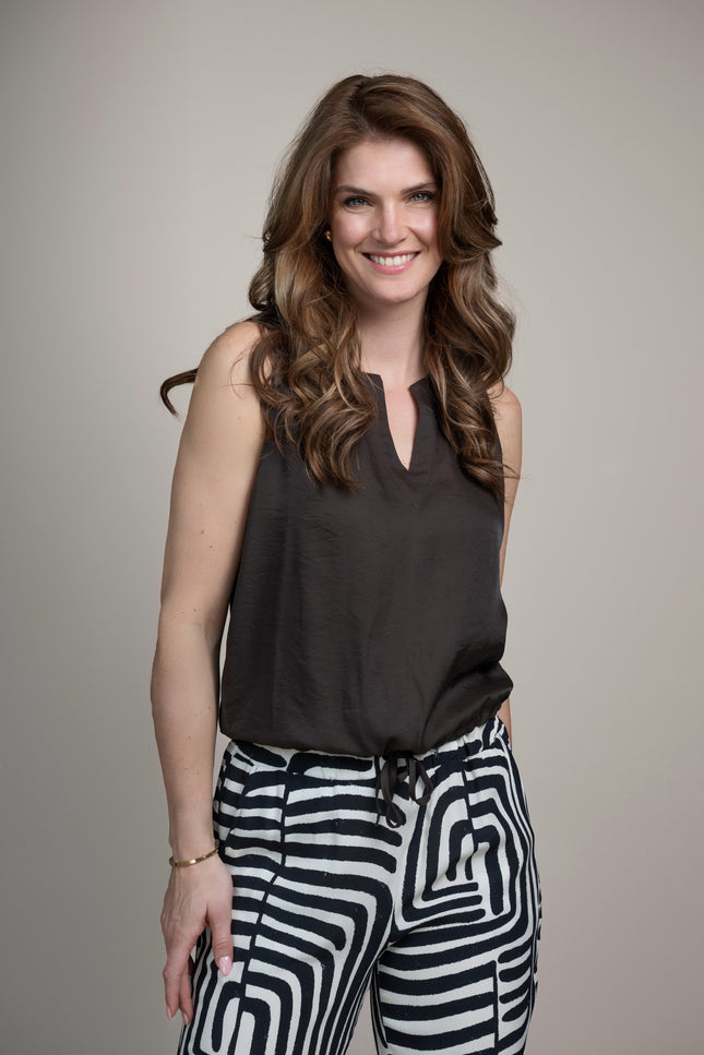 Elvira Casuals Top Abby Dark Brown Stretchshop.nl