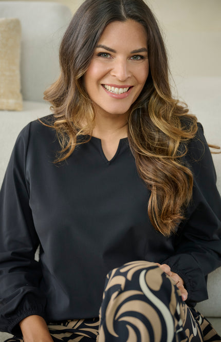 Travel Blouse Joan Black 255